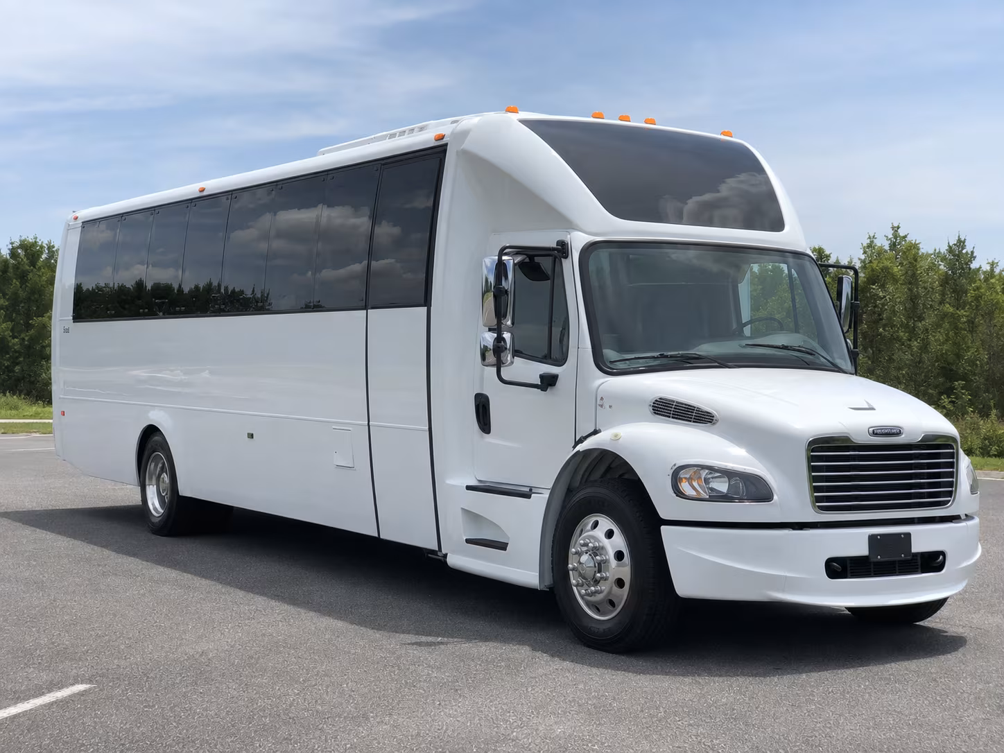 40 Passenger Party Bus Exterior