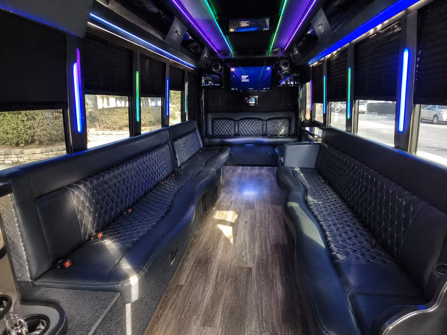 Burbank Birthday, Sweet 16, & Quinceañera Party Bus Rentals
