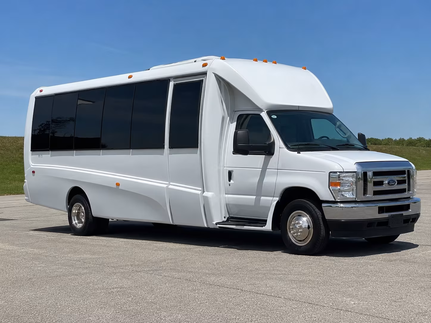 Lancaster Homecoming & Prom Party Bus Rentals