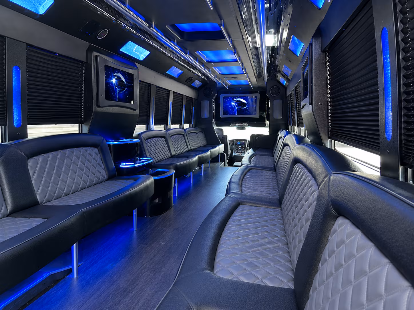 Palmdale Birthday, Sweet 16, & Quinceañera Transportation group transportation