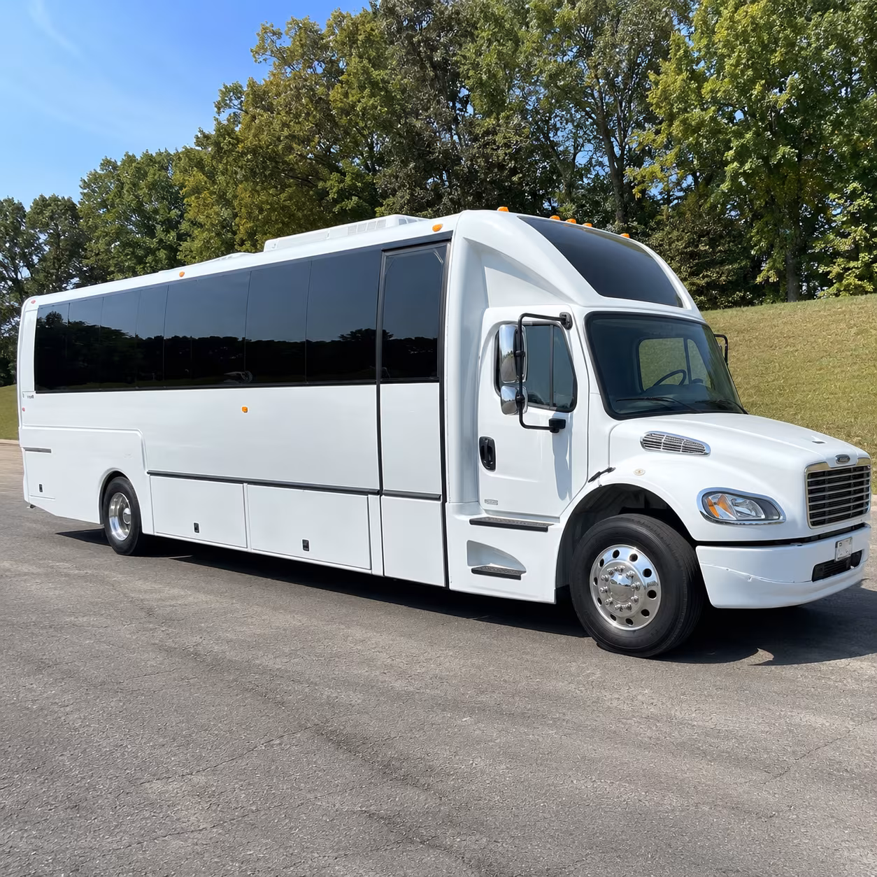 Palmdale Birthday, Sweet 16, & Quinceañera Transportation party bus exterior