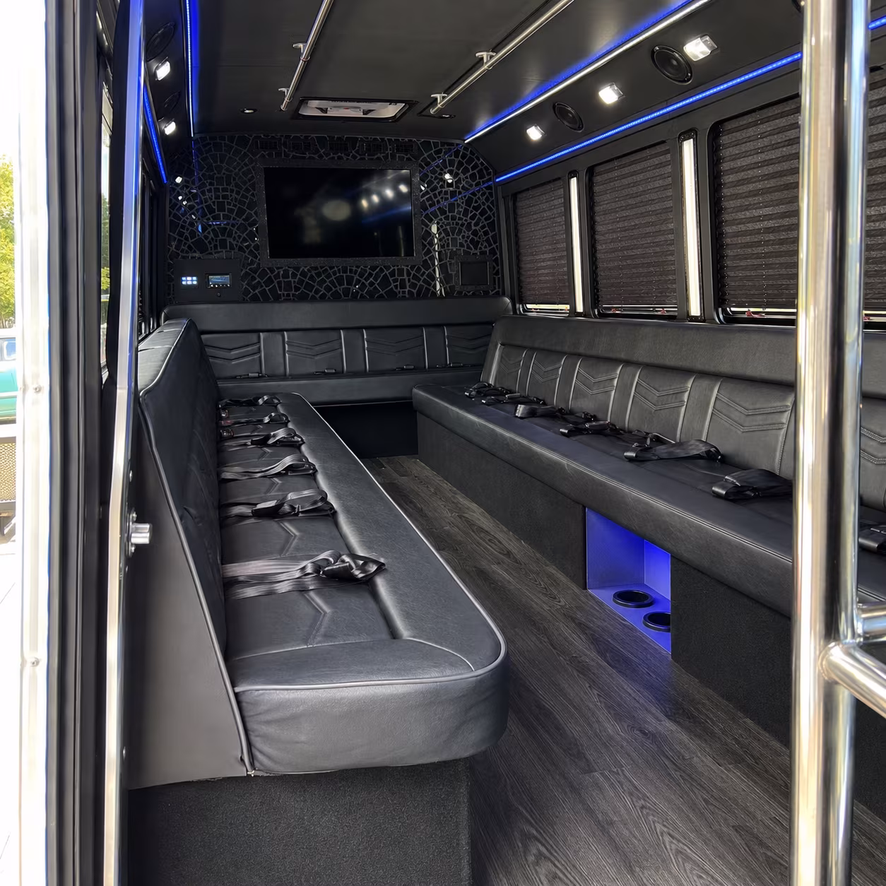 Palmdale Prom & Homecoming Transportation group transportation