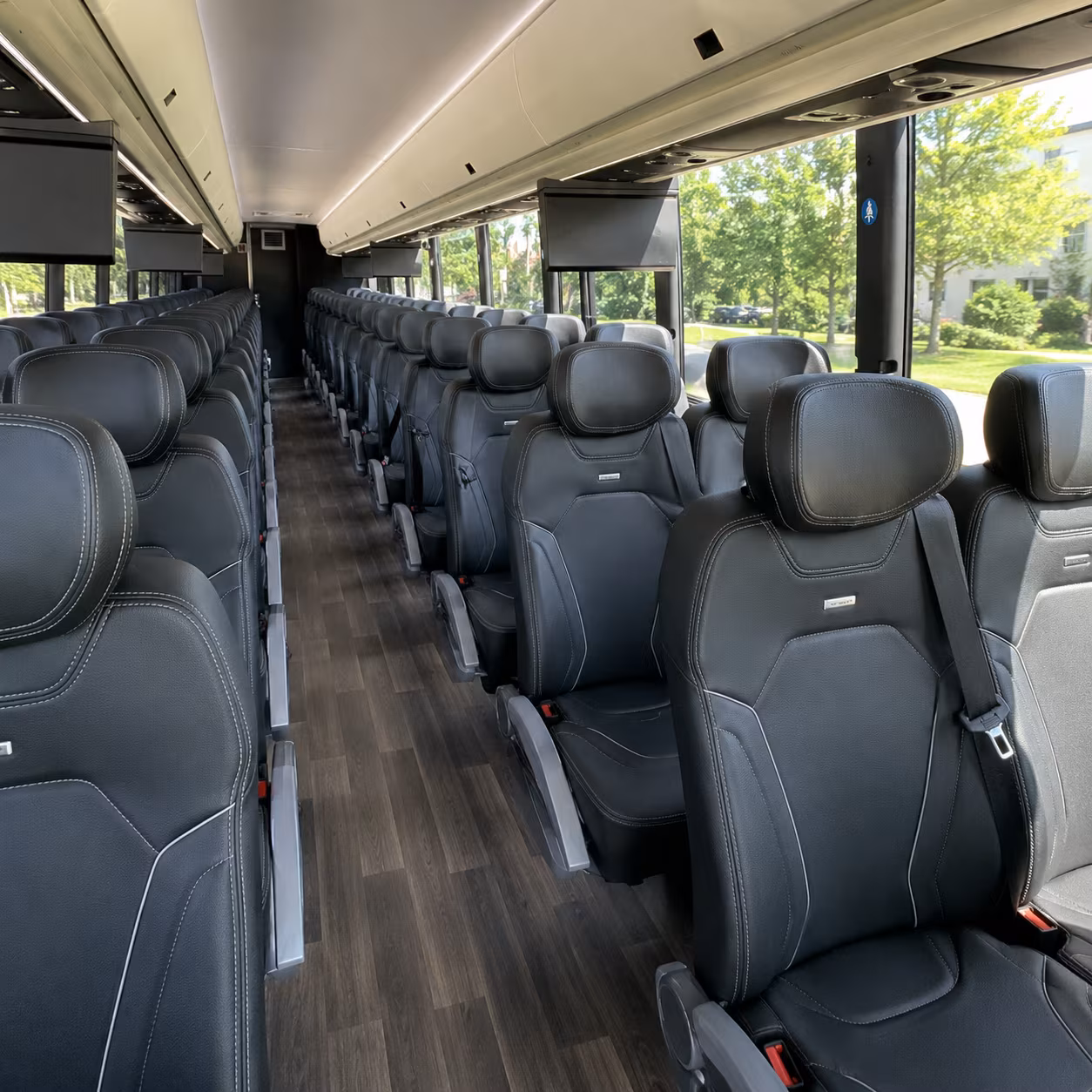 Santa Clarita Wedding Transportation & Shuttle Service