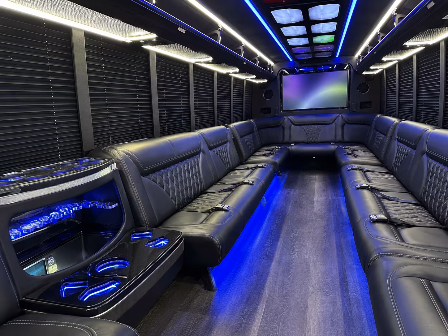 Palmdale Winery Tour & Pub Crawl Transportation